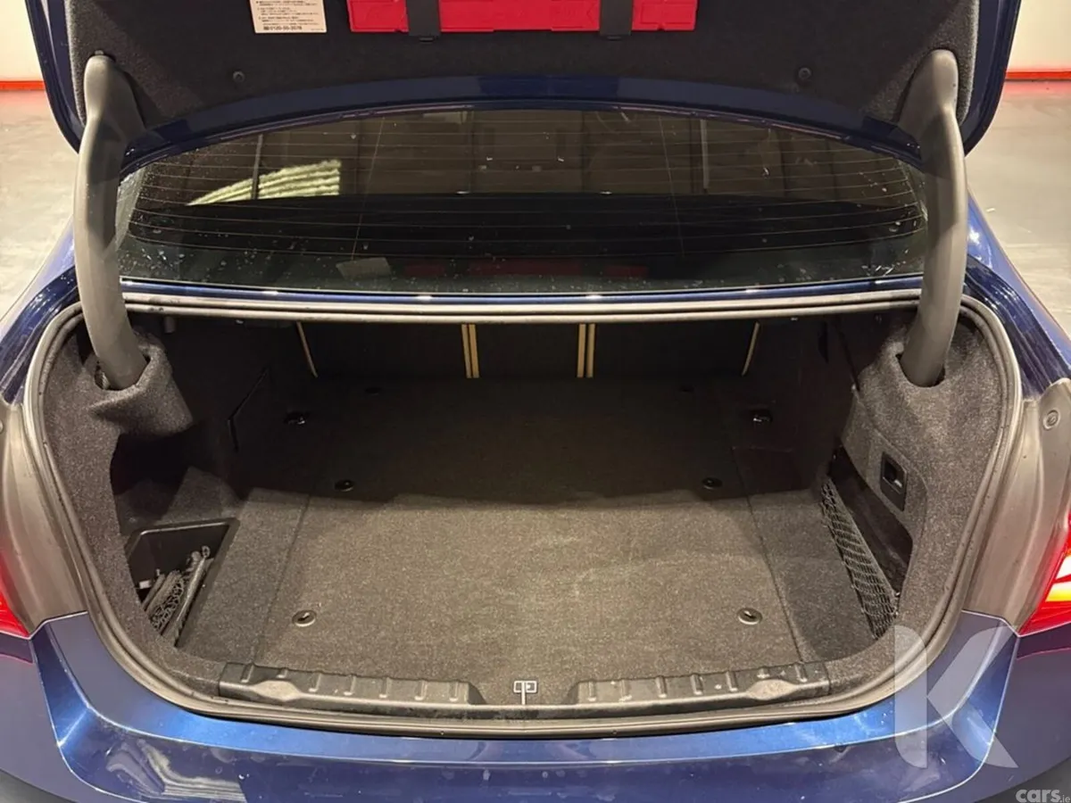 BMW 3-Series Saloon, Petrol Plug-in Hybrid, 2018, Blue