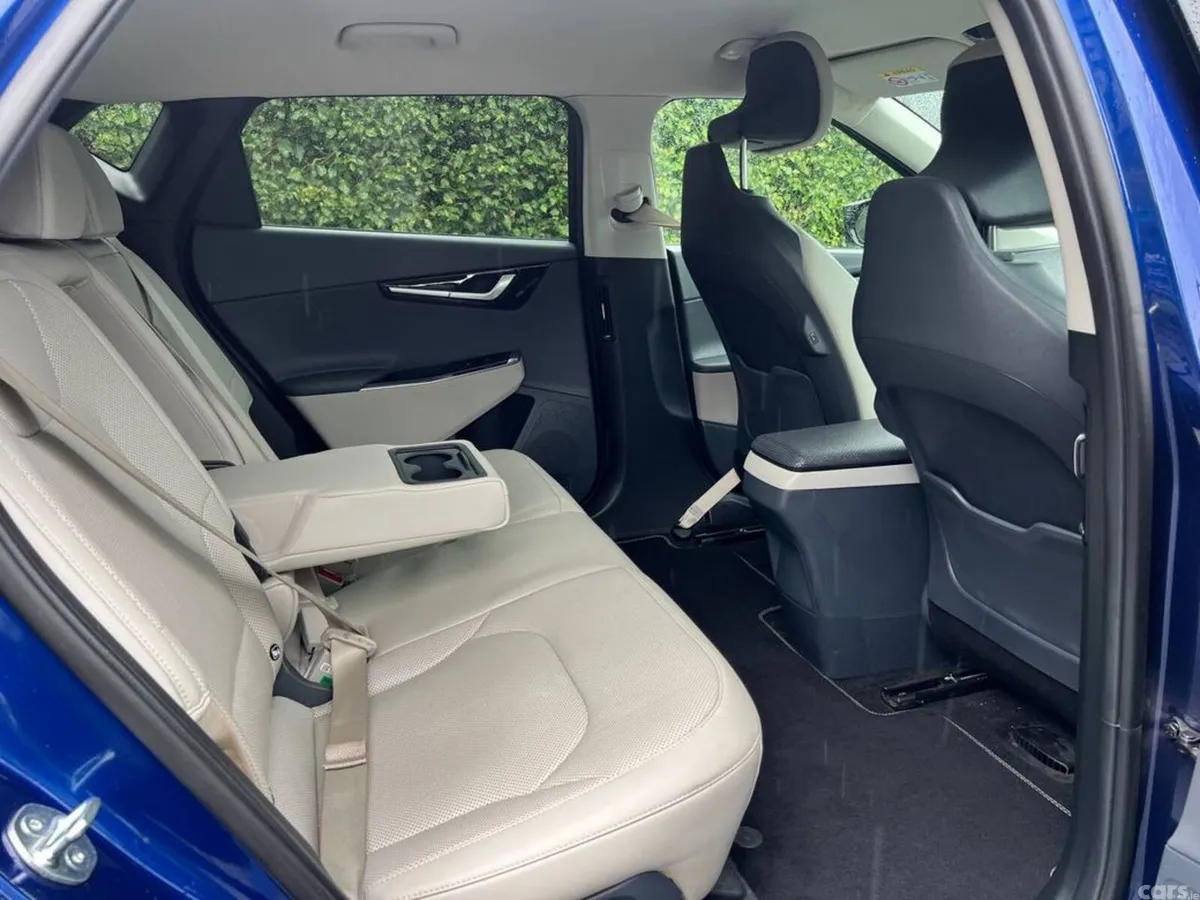 Kia EV6 MPV, Electric, 2024, Blue