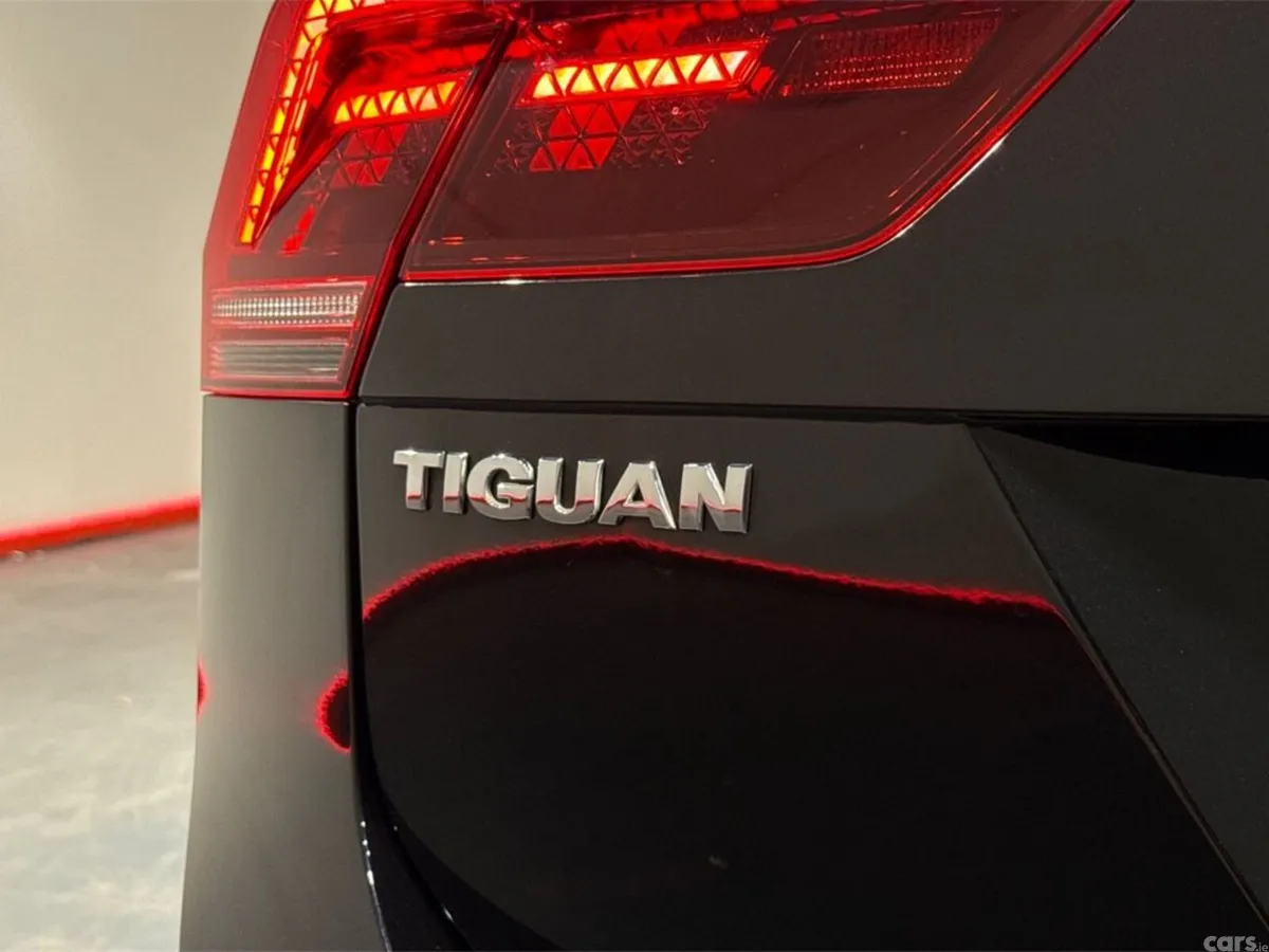 Volkswagen Tiguan SUV, Diesel, 2019, Black