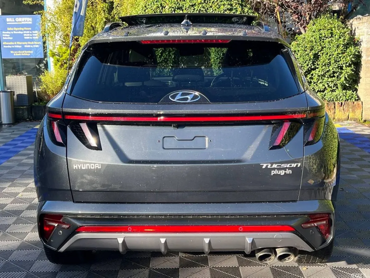 Hyundai Tucson SUV, Petrol Plug-in Hybrid, 2023, Grey