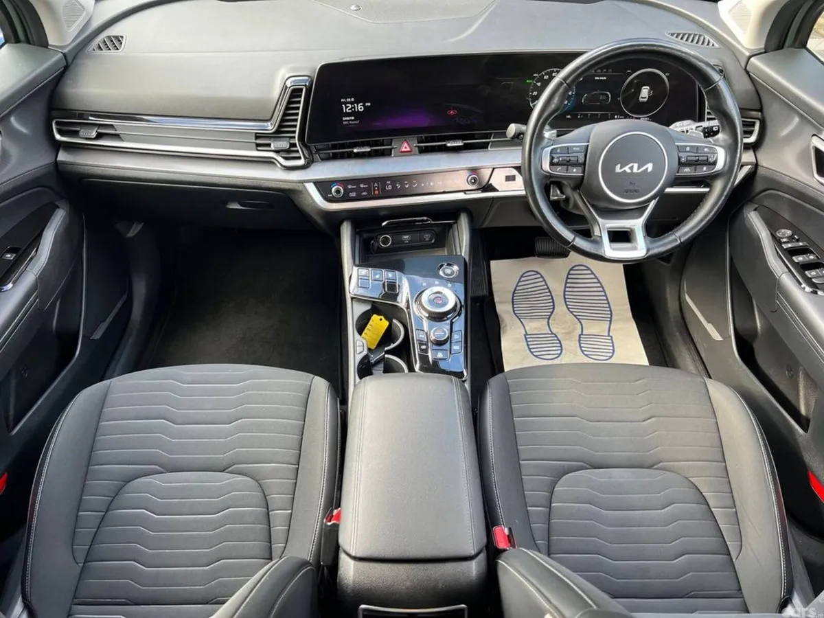 Kia Sportage SUV, Petrol Plug-in Hybrid, 2022, Green