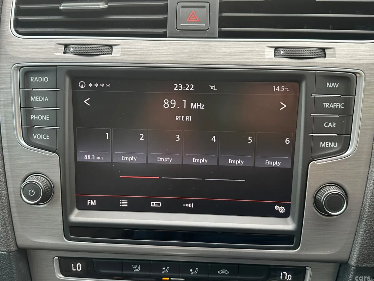Volkswagen Golf Hatchback, Petrol, 2016, Silver