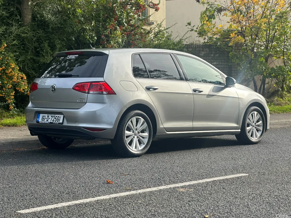 Volkswagen Golf Hatchback, Petrol, 2016, Silver
