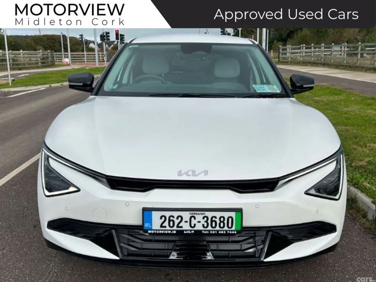 Kia EV6 MPV, Electric, 2026, White