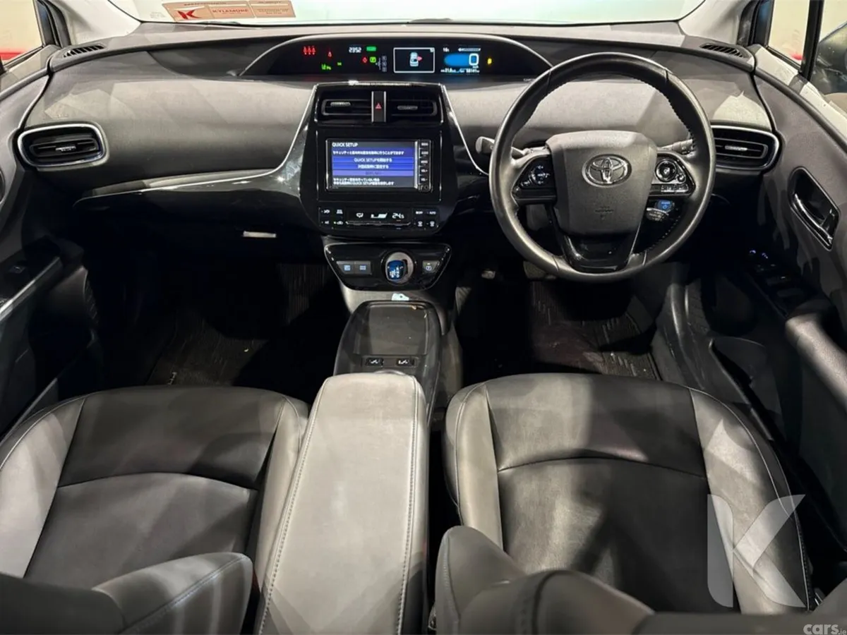 Toyota Prius Hatchback, Petrol Hybrid, 2022, Blue