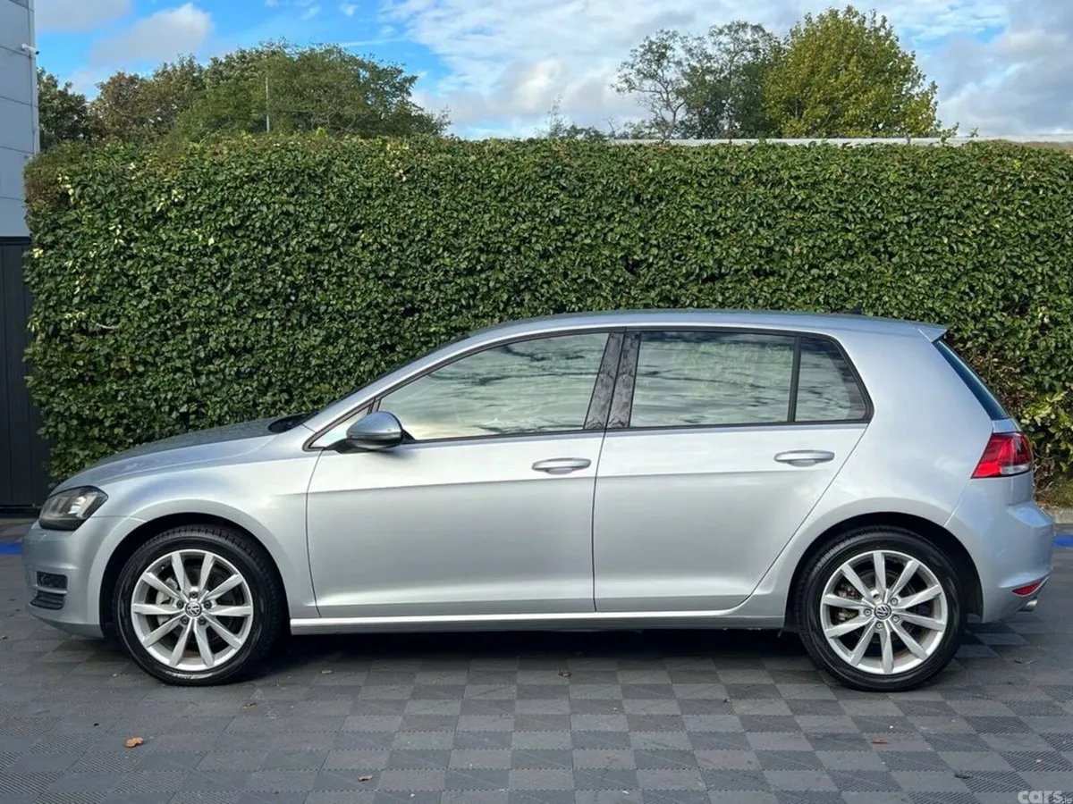 Volkswagen Golf Hatchback, Petrol, 2013, Silver
