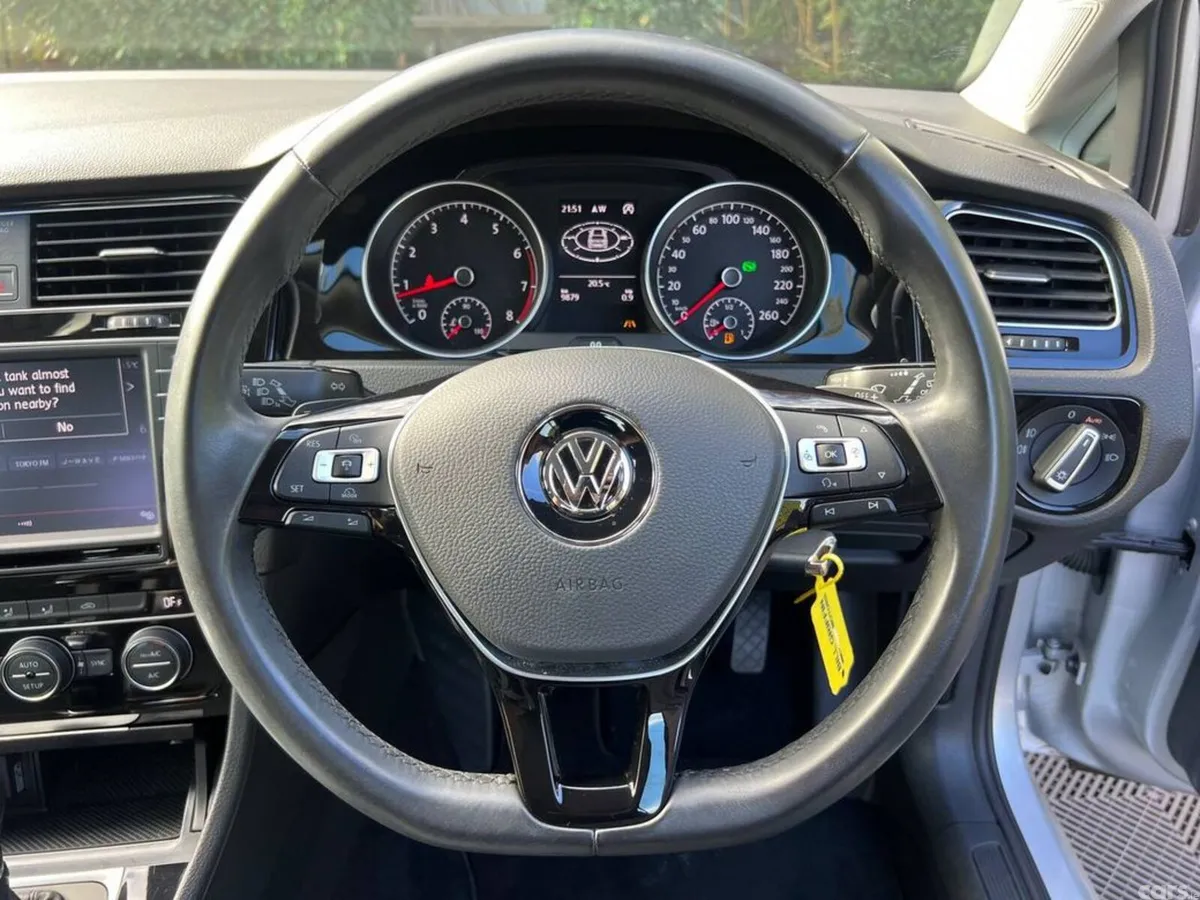 Volkswagen Golf Hatchback, Petrol, 2013, Silver