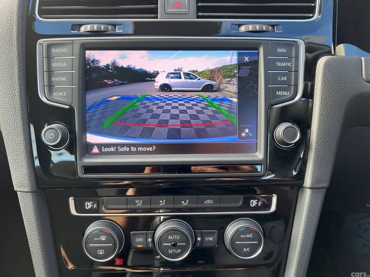 Volkswagen Golf Hatchback, Petrol, 2013, Silver