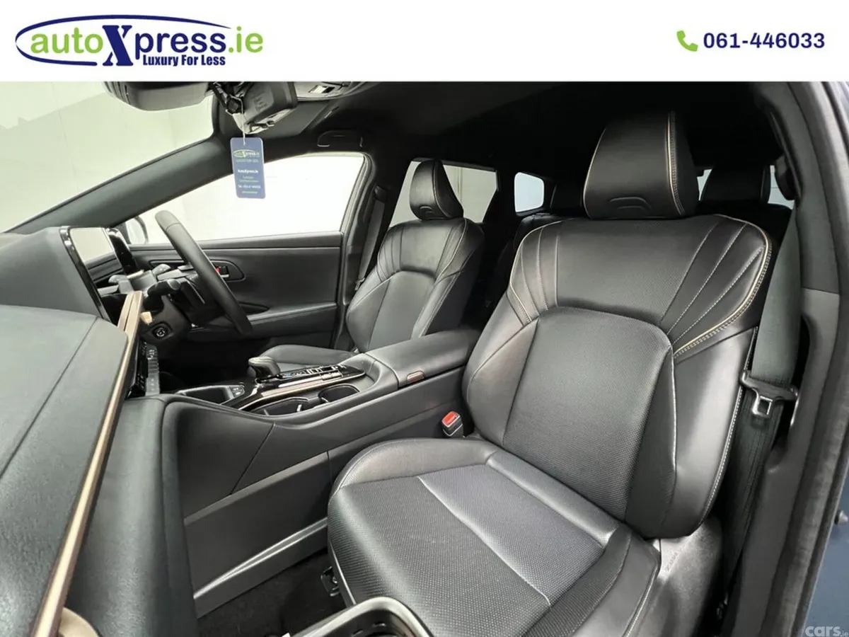 Toyota Crown SUV, Petrol Hybrid, 2025, Grey