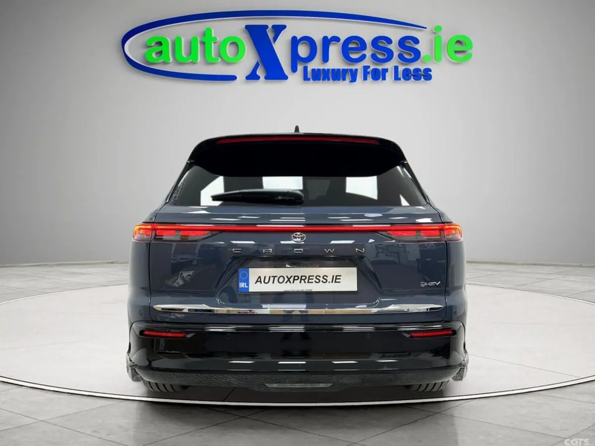 Toyota Crown SUV, Petrol Hybrid, 2025, Grey