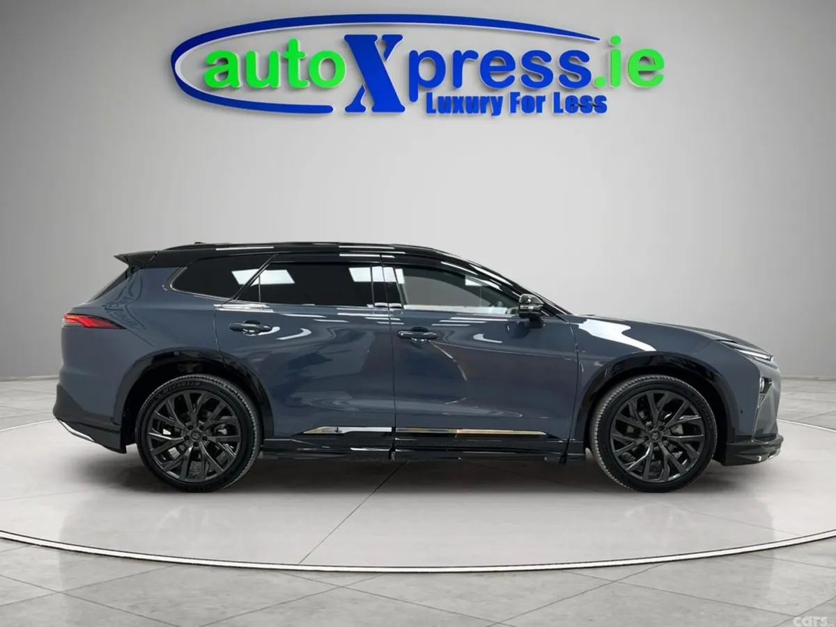 Toyota Crown SUV, Petrol Hybrid, 2025, Grey