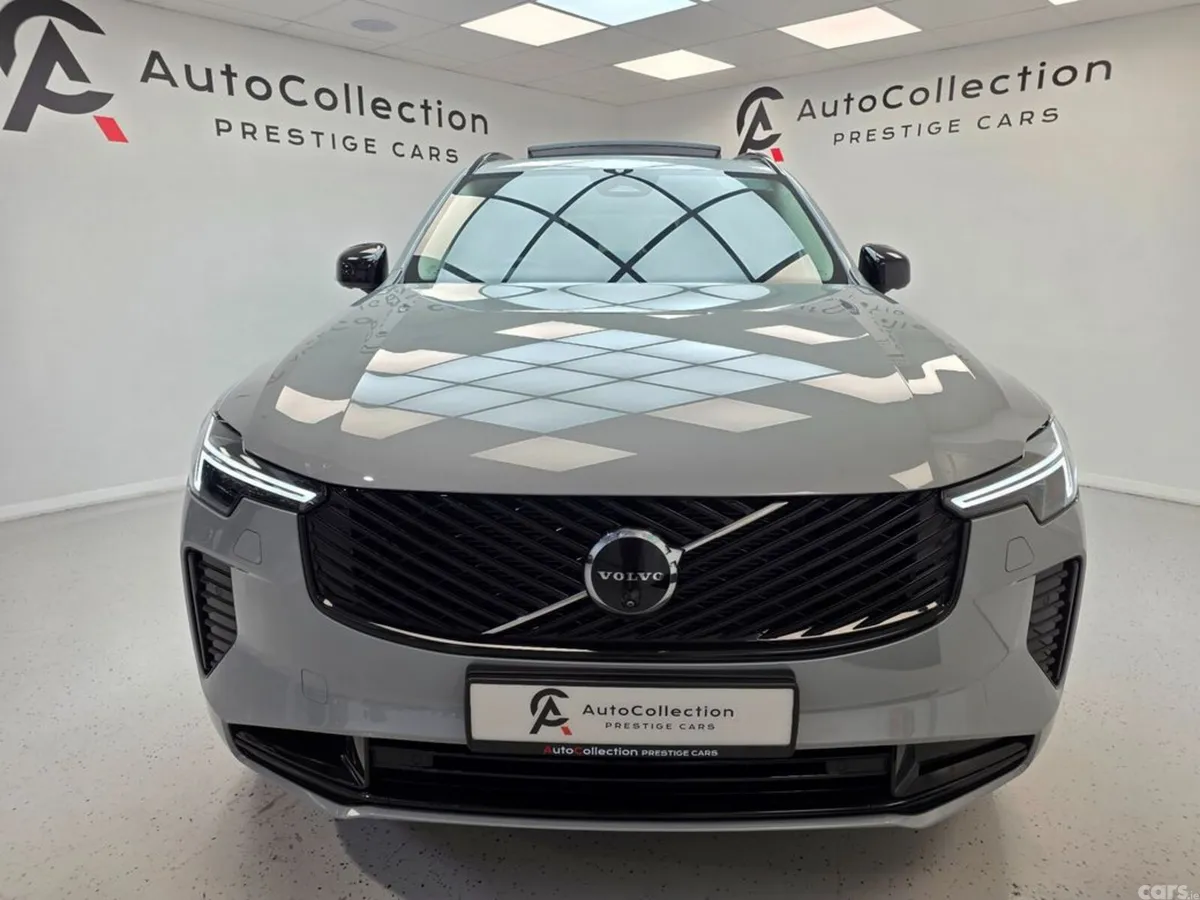 Volvo XC90 SUV, Petrol Plug-in Hybrid, 2025, Grey