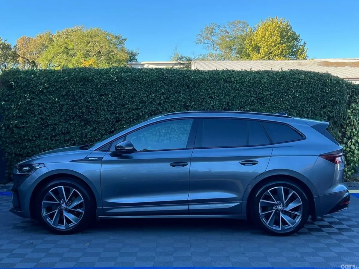 Skoda Enyaq SUV, Electric, 2023, Grey