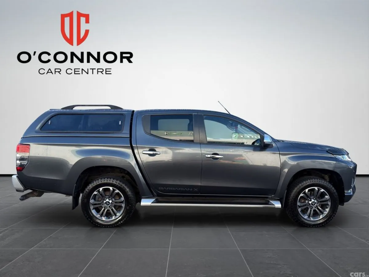 Mitsubishi L200 Pick Up, Diesel, 2021, Grey
