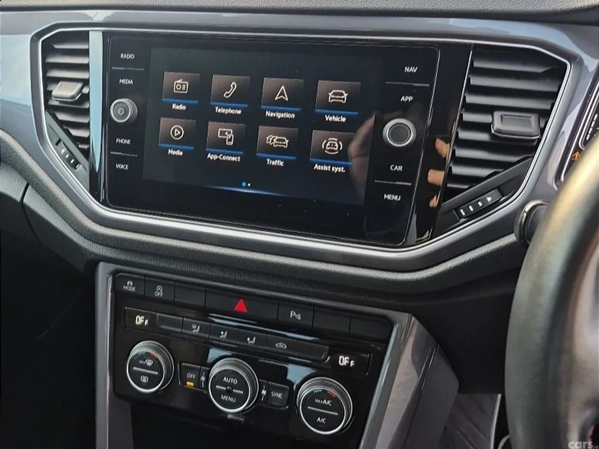 Volkswagen T-Roc SUV, Diesel, 2021, Blue