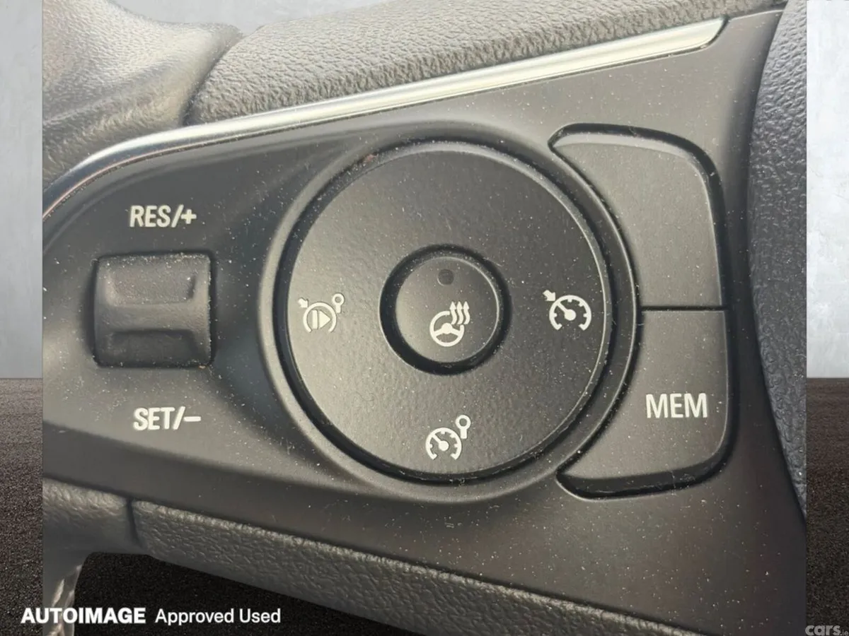 Opel Mokka SUV, Diesel, 2023, White
