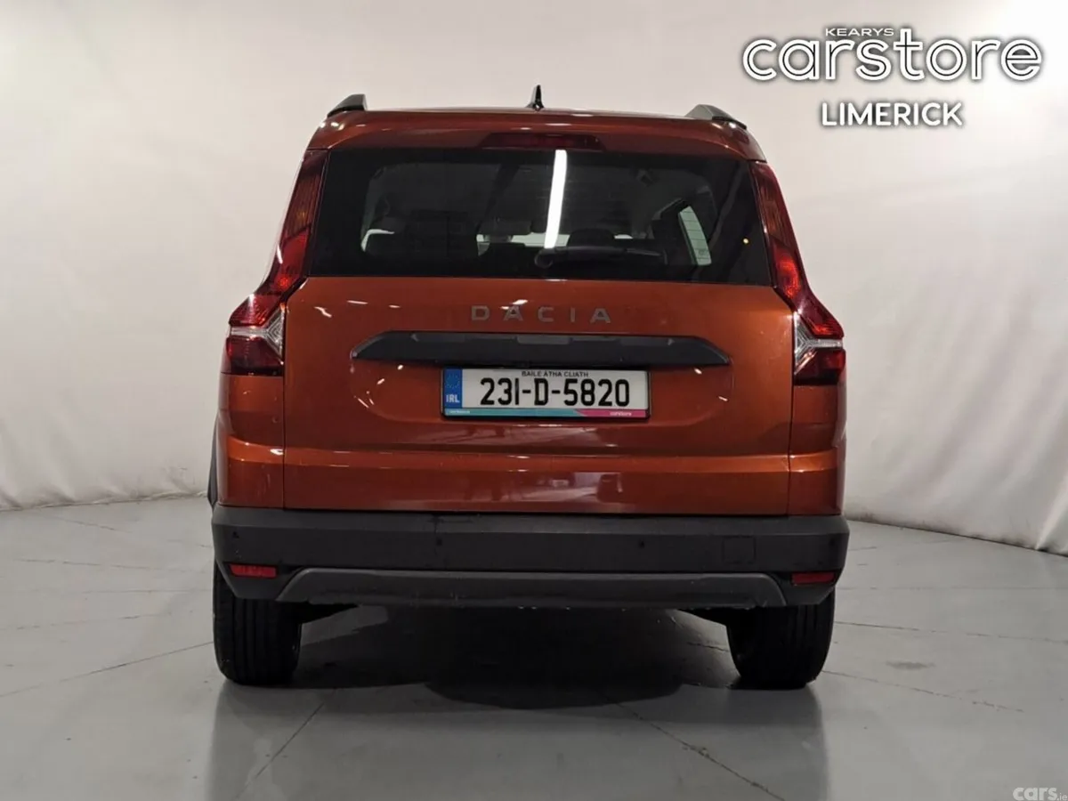 Dacia Jogger Estate, Petrol, 2023, Brown