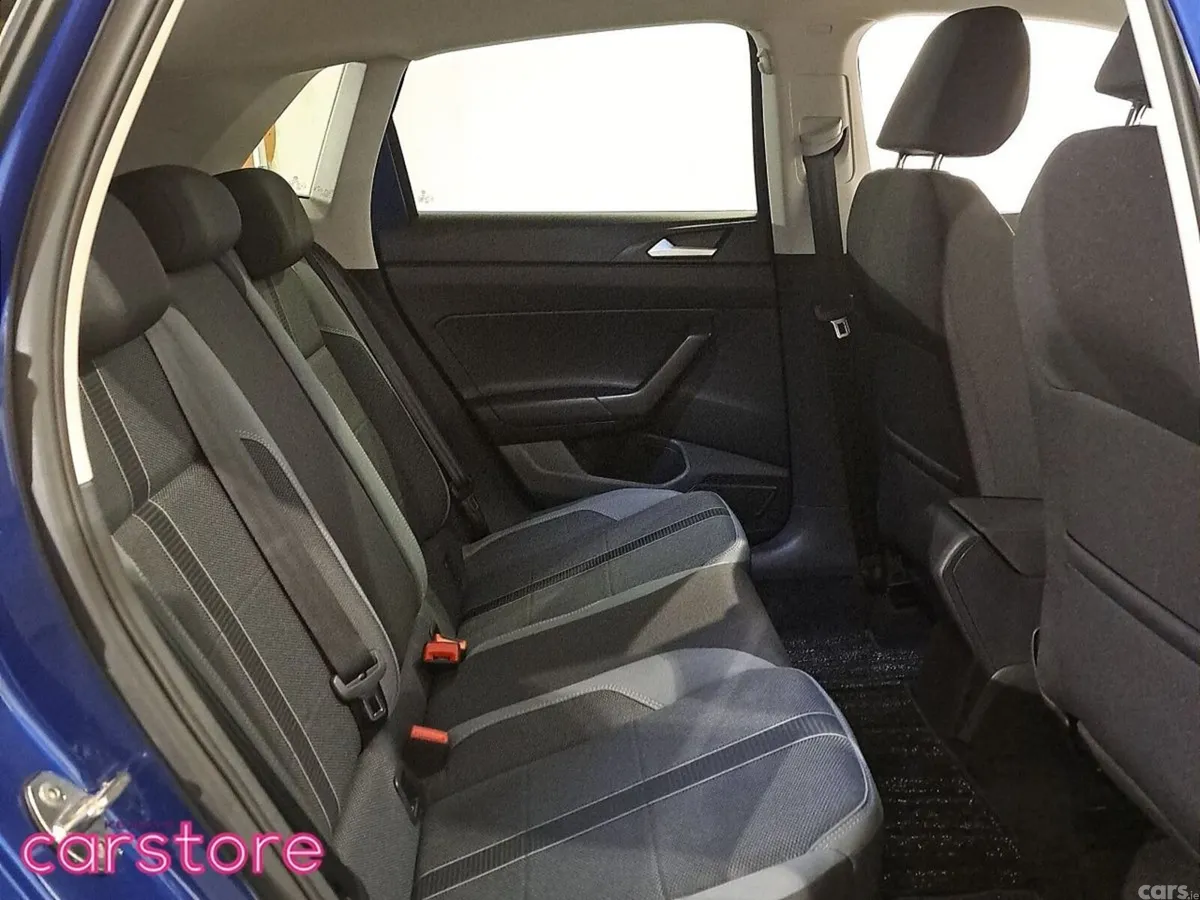 Volkswagen Polo Hatchback, Petrol, 2018, Blue