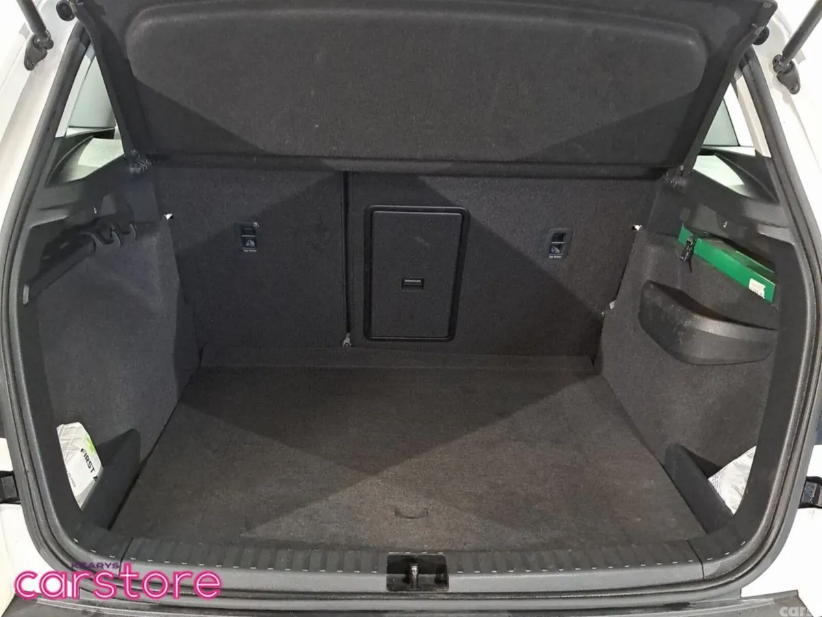 Skoda Karoq Estate, Diesel, 2021, White