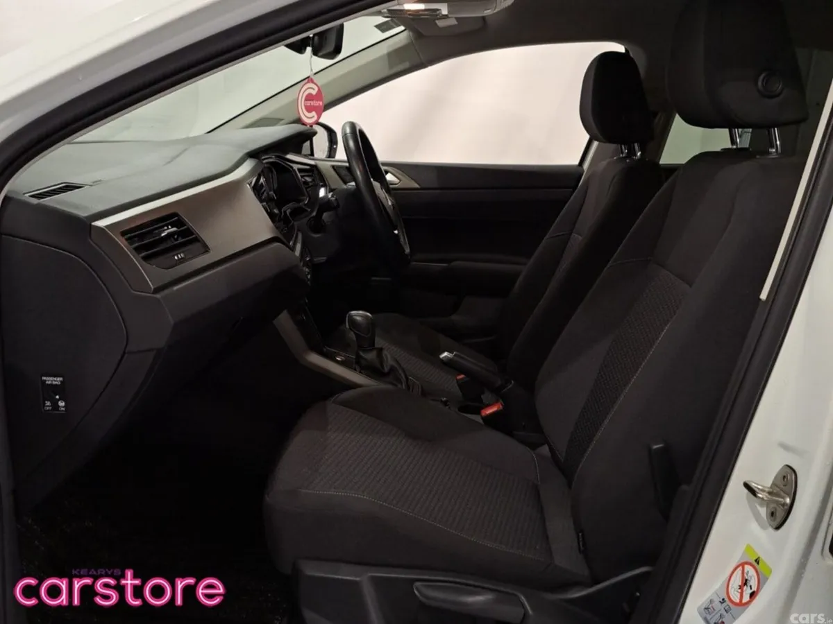 Volkswagen Polo Hatchback, Petrol, 2022, White