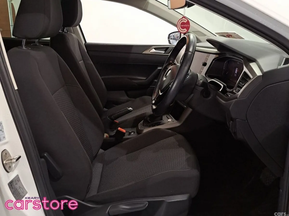Volkswagen Polo Hatchback, Petrol, 2022, White