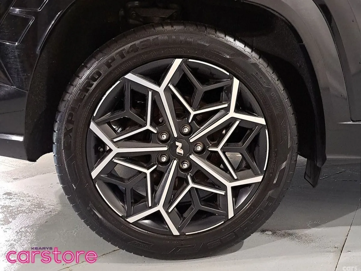 Hyundai Tucson SUV, Petrol Plug-in Hybrid, 2023, Black