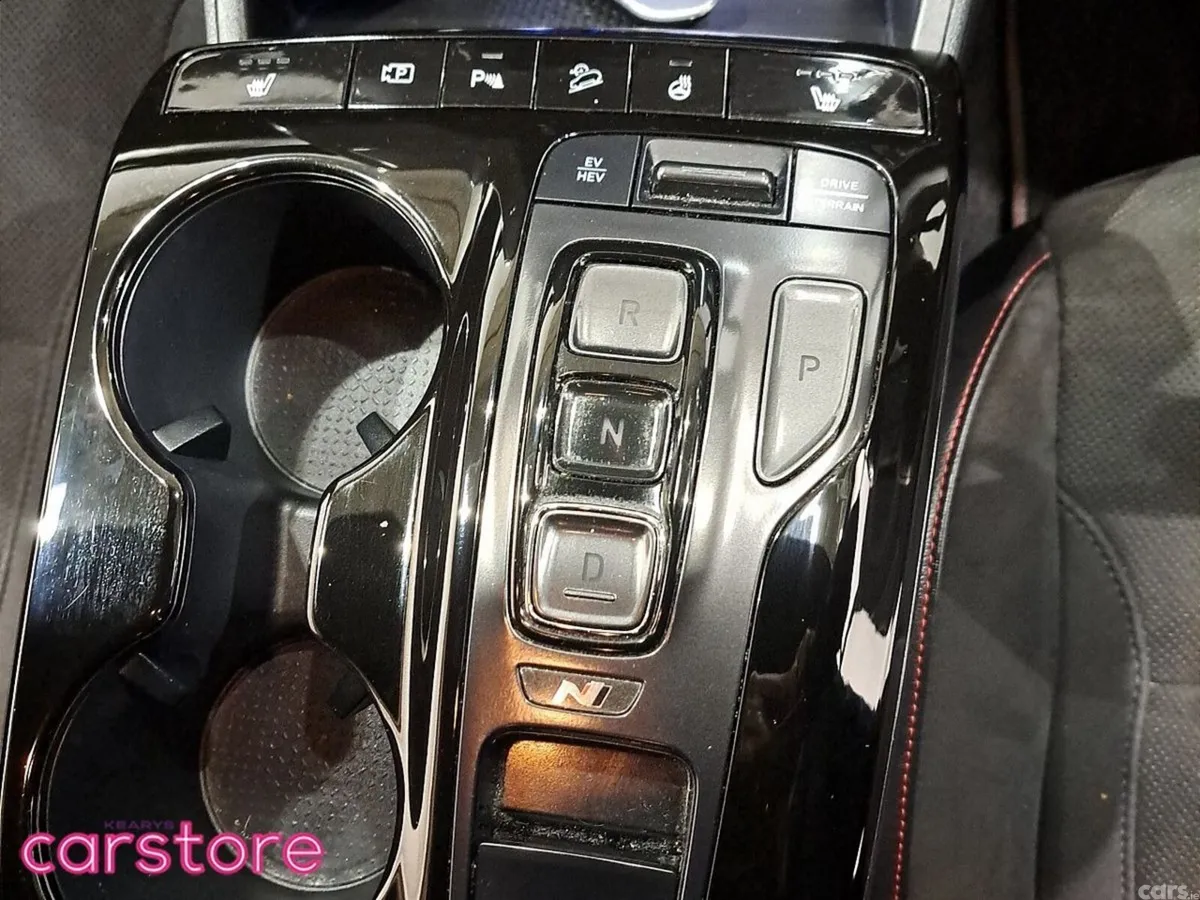 Hyundai Tucson SUV, Petrol Plug-in Hybrid, 2023, Black