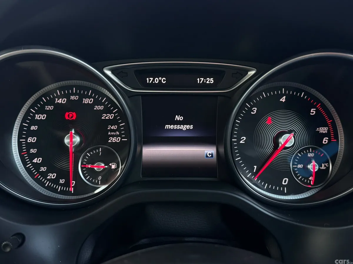 Mercedes-Benz CLA Saloon, Diesel, 2018, White
