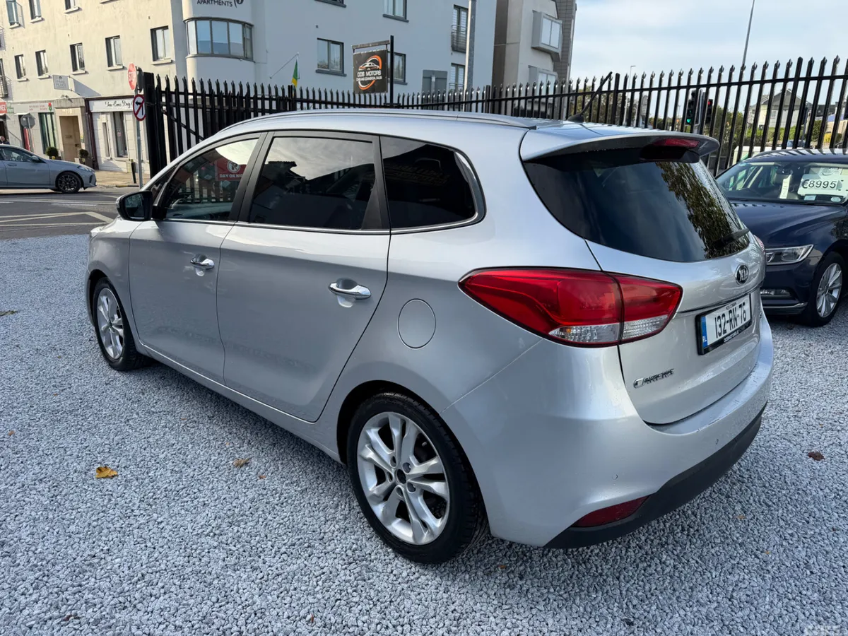 Kia Carens MPV, Diesel, 2013, Silver