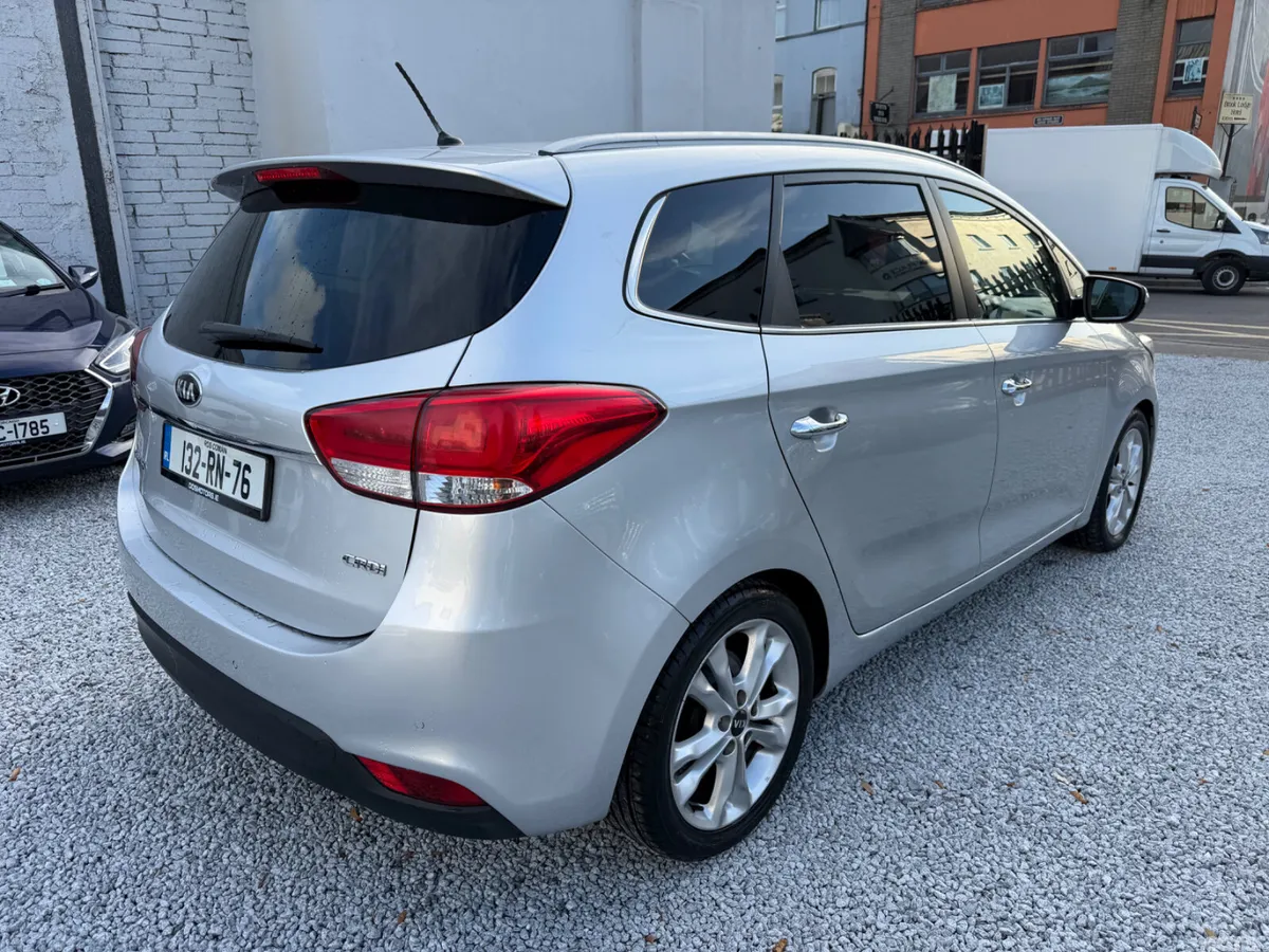 Kia Carens MPV, Diesel, 2013, Silver