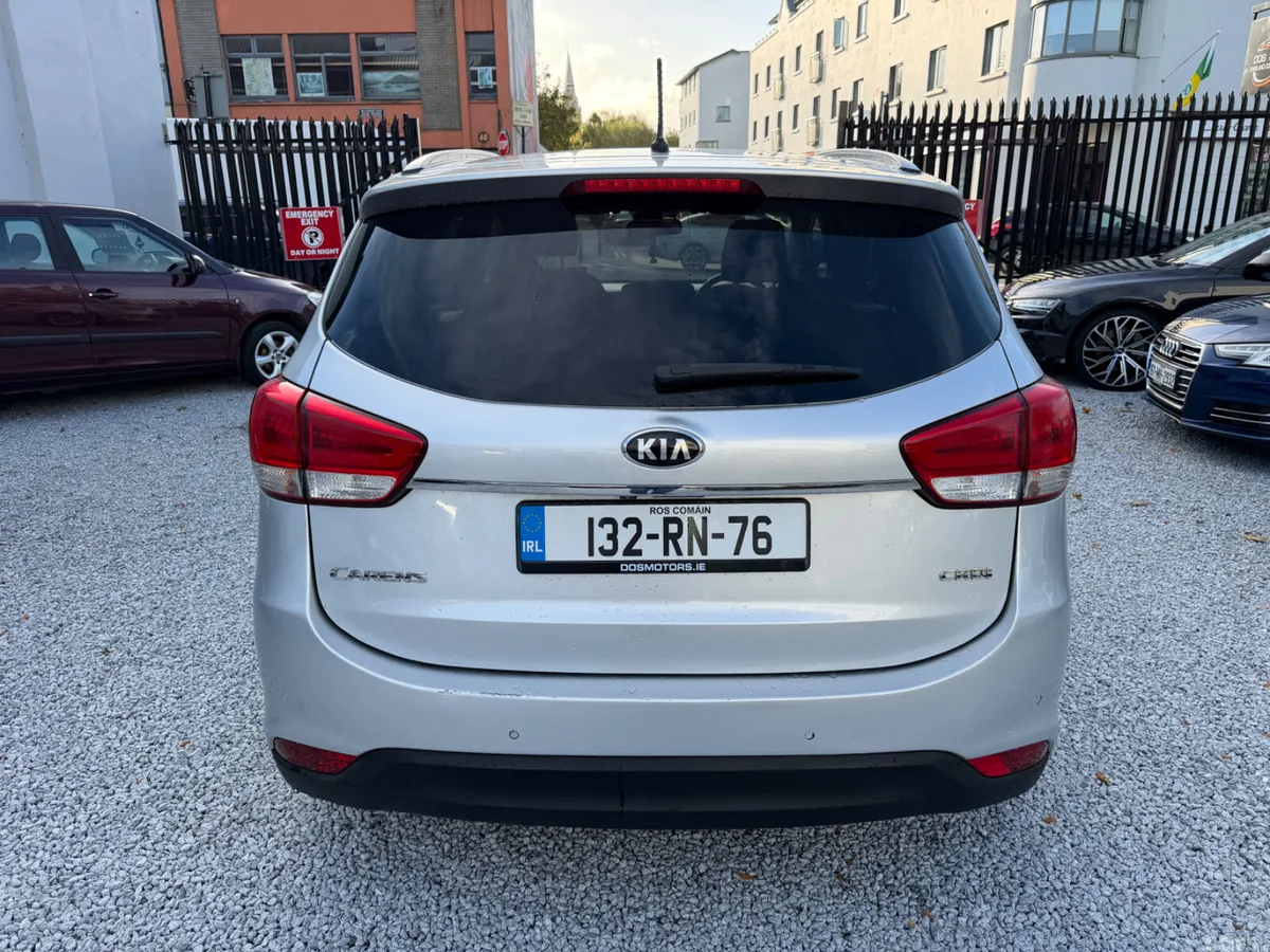 Kia Carens MPV, Diesel, 2013, Silver