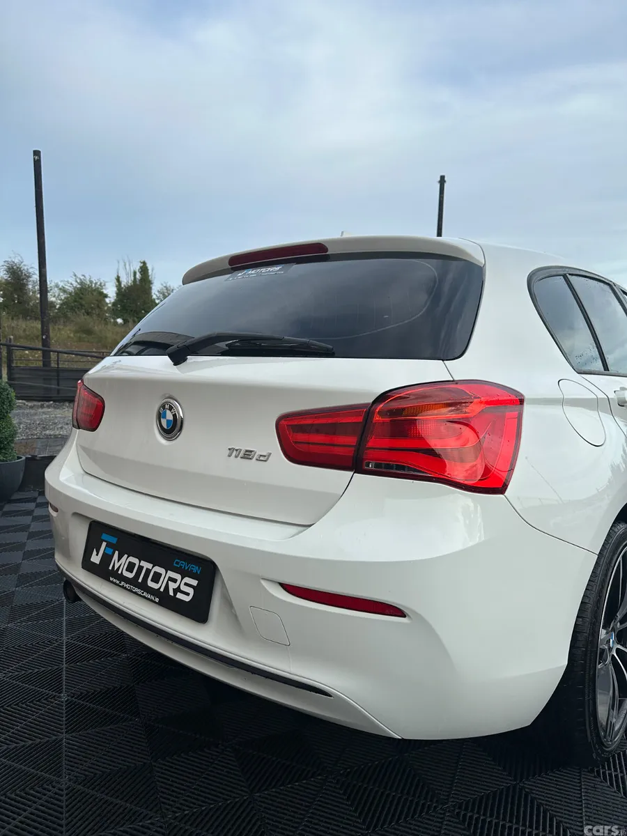 BMW 1-Series Hatchback, Diesel, 2016, White