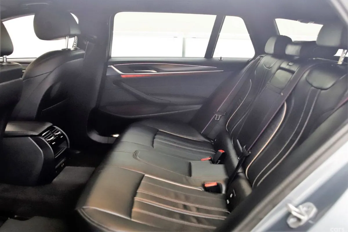 BMW 5-Series Estate, Diesel, 2023, Grey