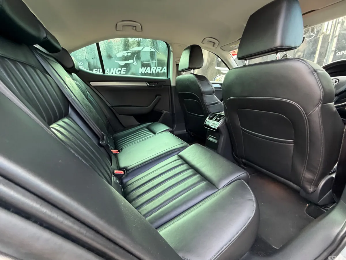 Skoda Superb Saloon, Diesel, 2017, Grey