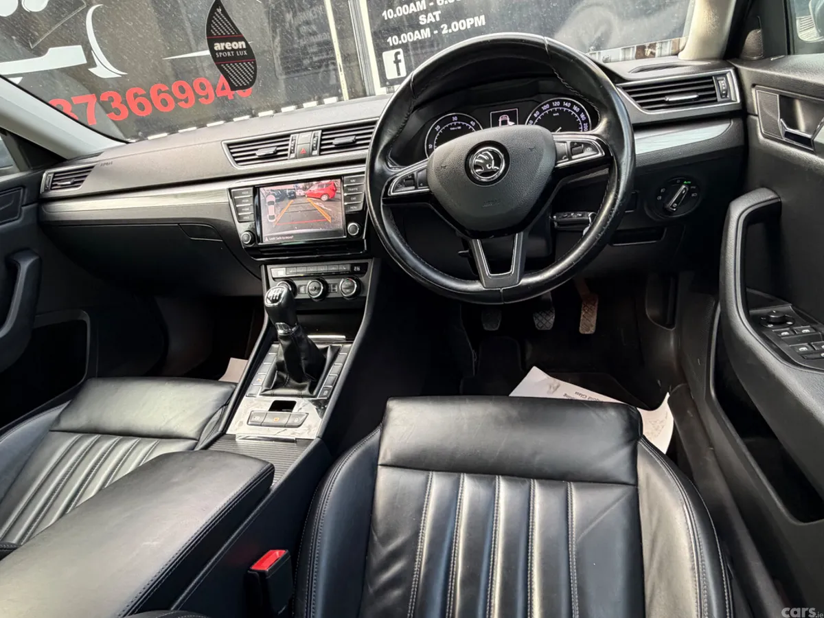 Skoda Superb Saloon, Diesel, 2017, Grey