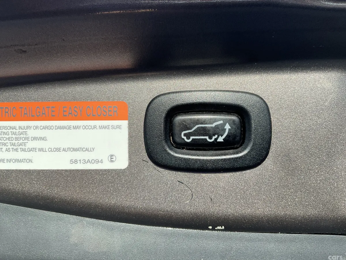 Mitsubishi Outlander SUV, Diesel, 2018, Brown