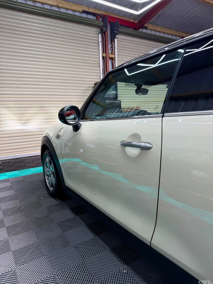 Mini Cooper Hatchback, Petrol, 2017, Beige