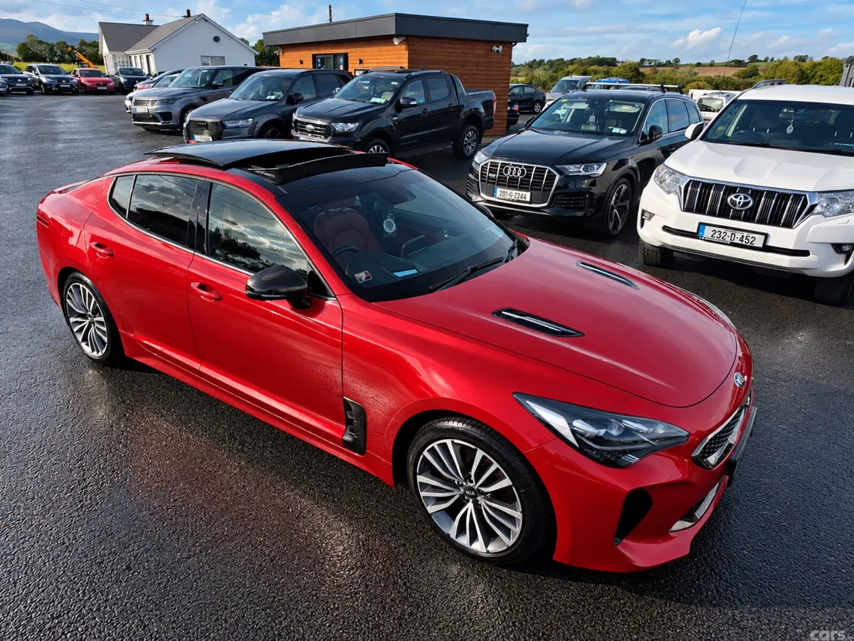 Kia Stinger Hatchback, Diesel, 2019, Red