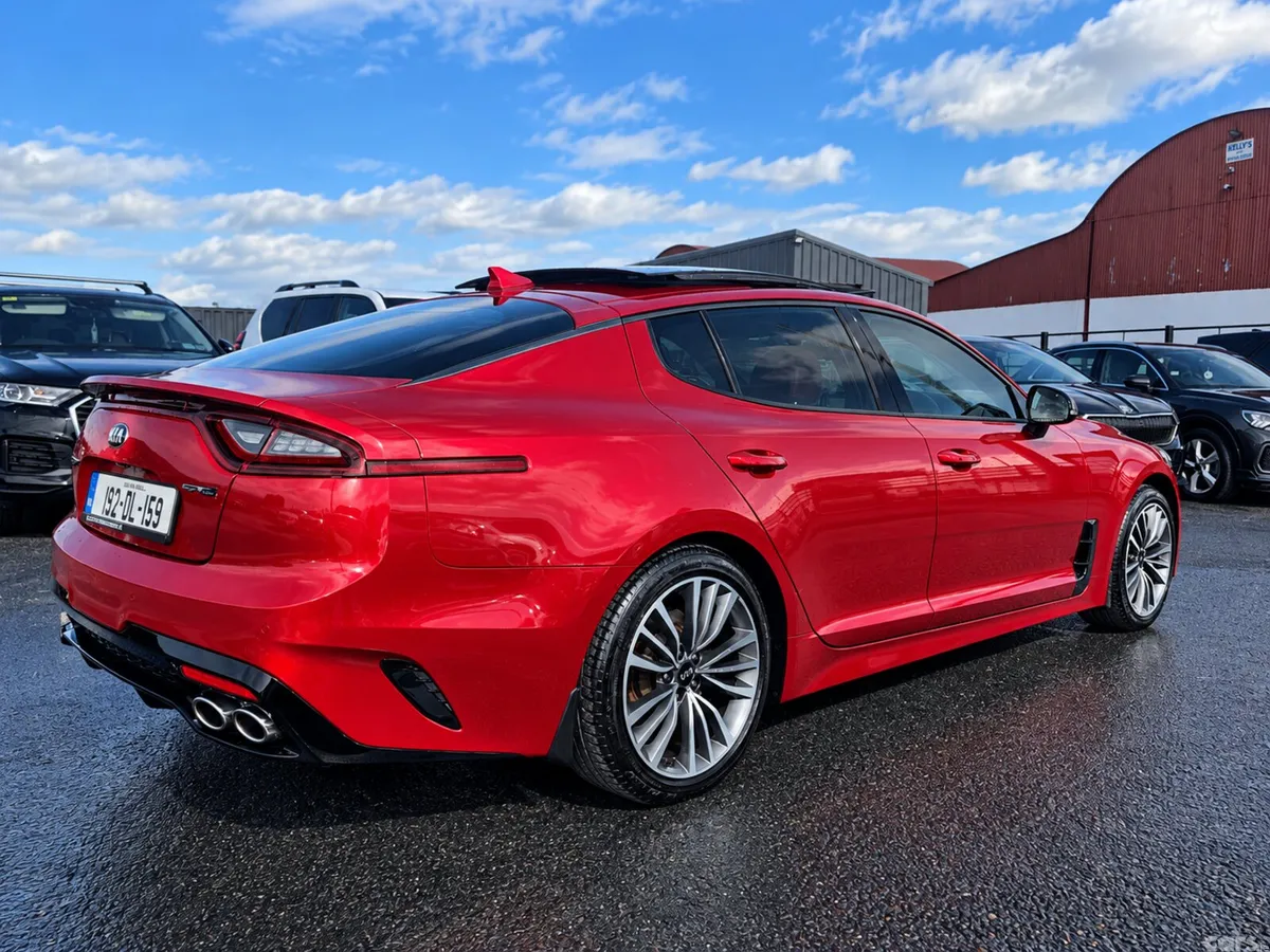 Kia Stinger Hatchback, Diesel, 2019, Red