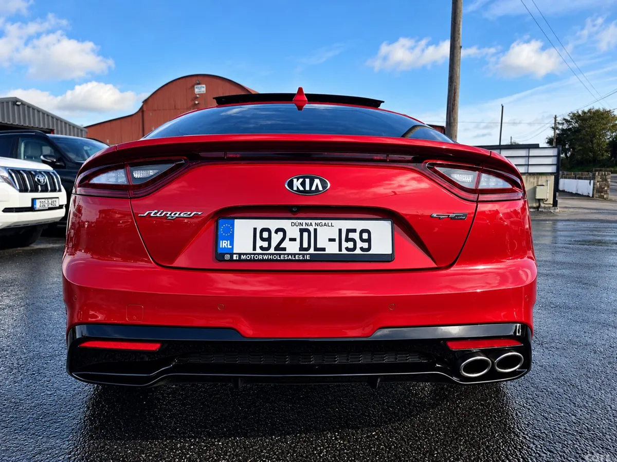 Kia Stinger Hatchback, Diesel, 2019, Red