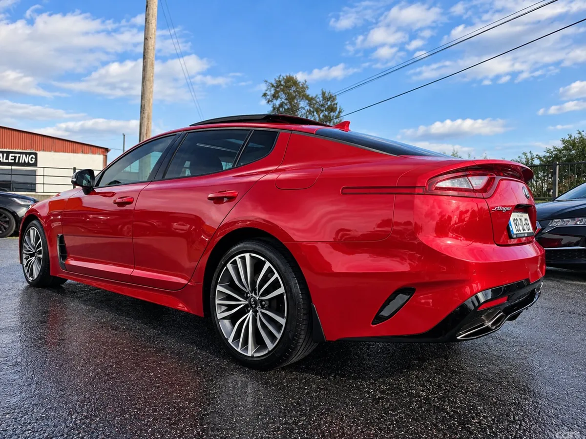 Kia Stinger Hatchback, Diesel, 2019, Red