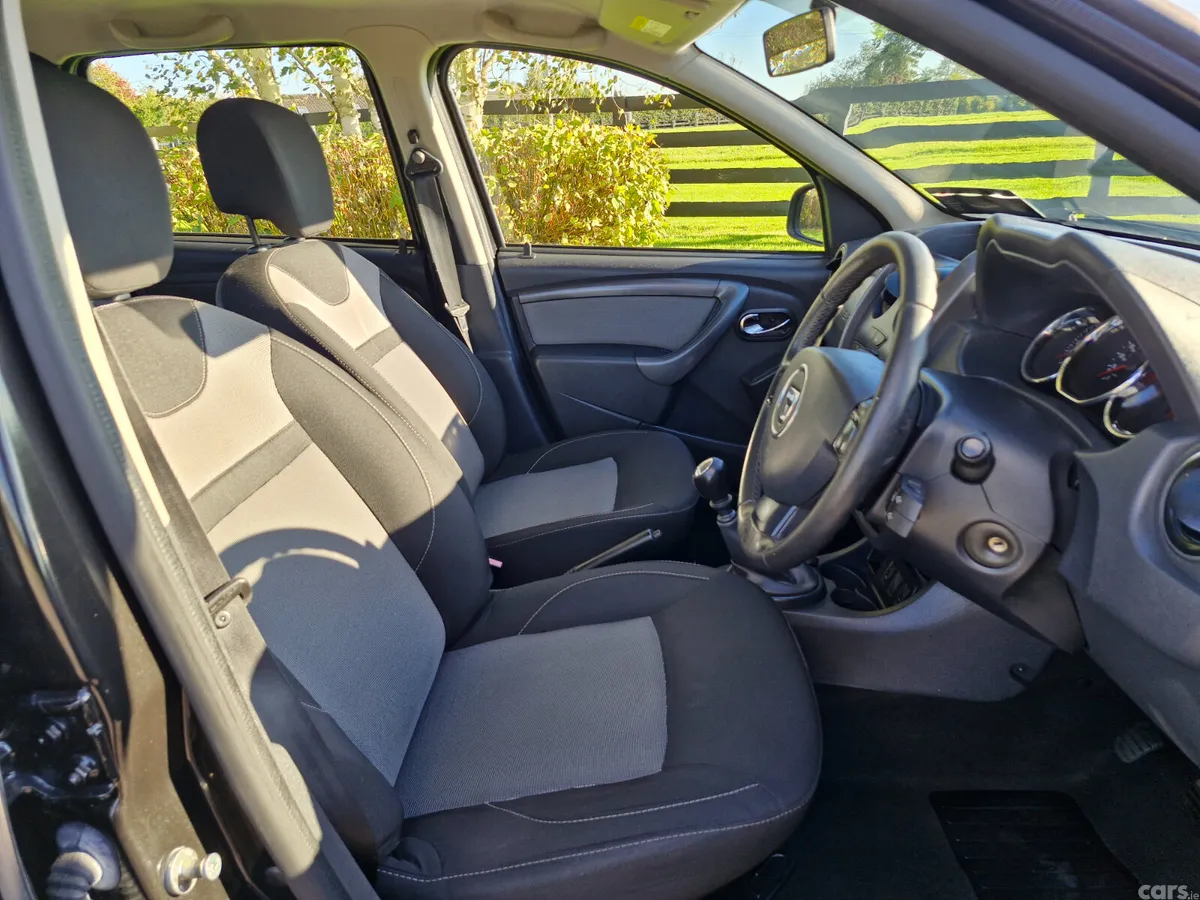 Dacia Duster SUV, Diesel, 2017, Black