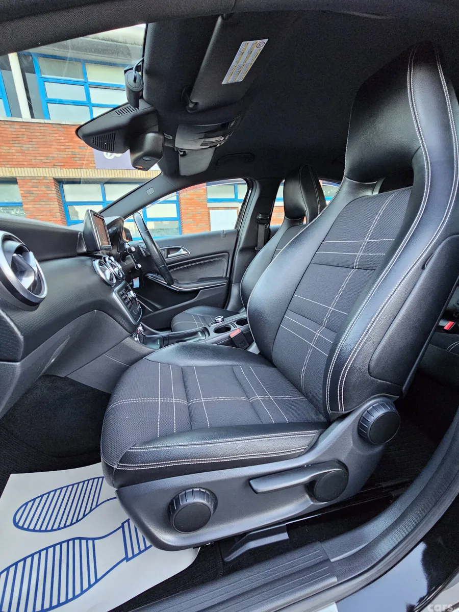 Mercedes-Benz A-Class Hatchback, Petrol, 2013, Black