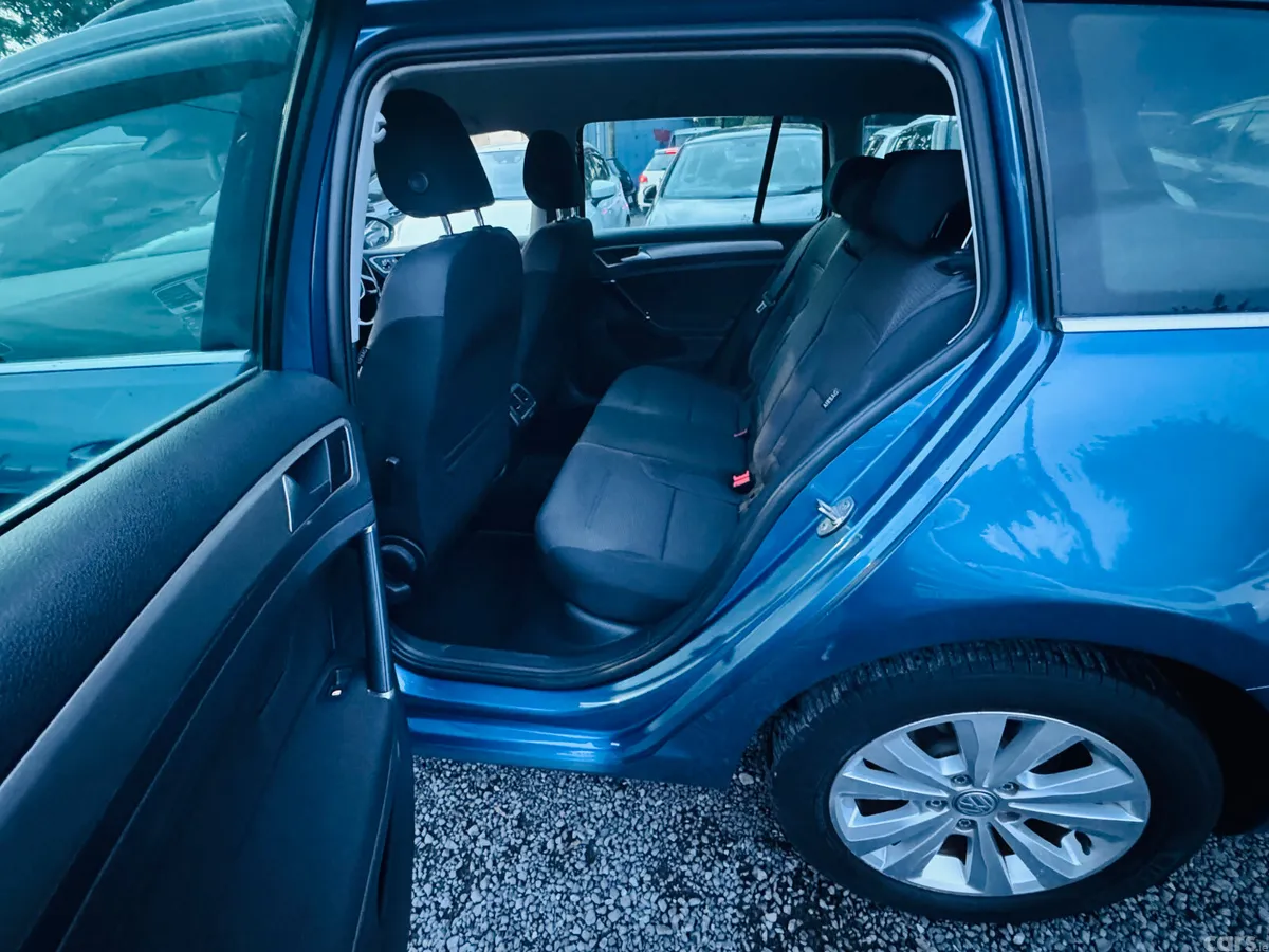Volkswagen Golf Estate, Petrol, 2016, Blue
