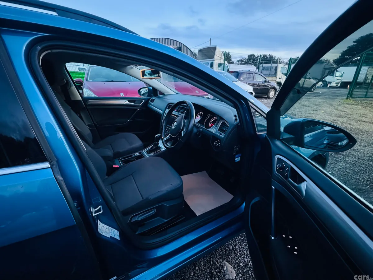 Volkswagen Golf Estate, Petrol, 2016, Blue