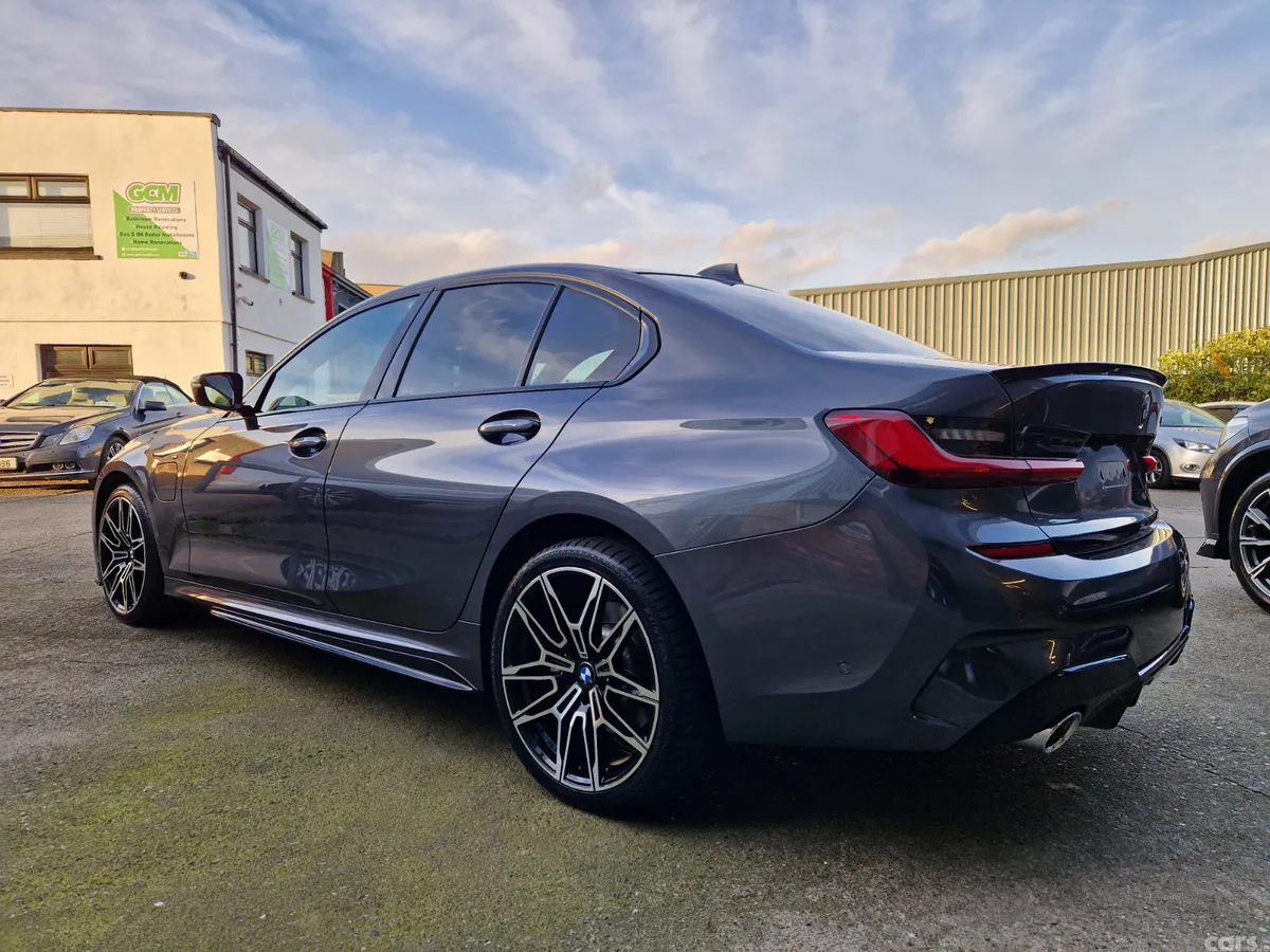 BMW 3-Series Saloon, Petrol Plug-in Hybrid, 2021, Grey