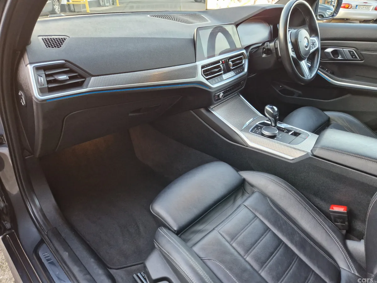 BMW 3-Series Saloon, Petrol Plug-in Hybrid, 2021, Grey