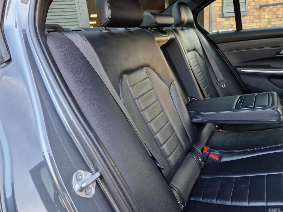 BMW 3-Series Saloon, Petrol Plug-in Hybrid, 2021, Grey