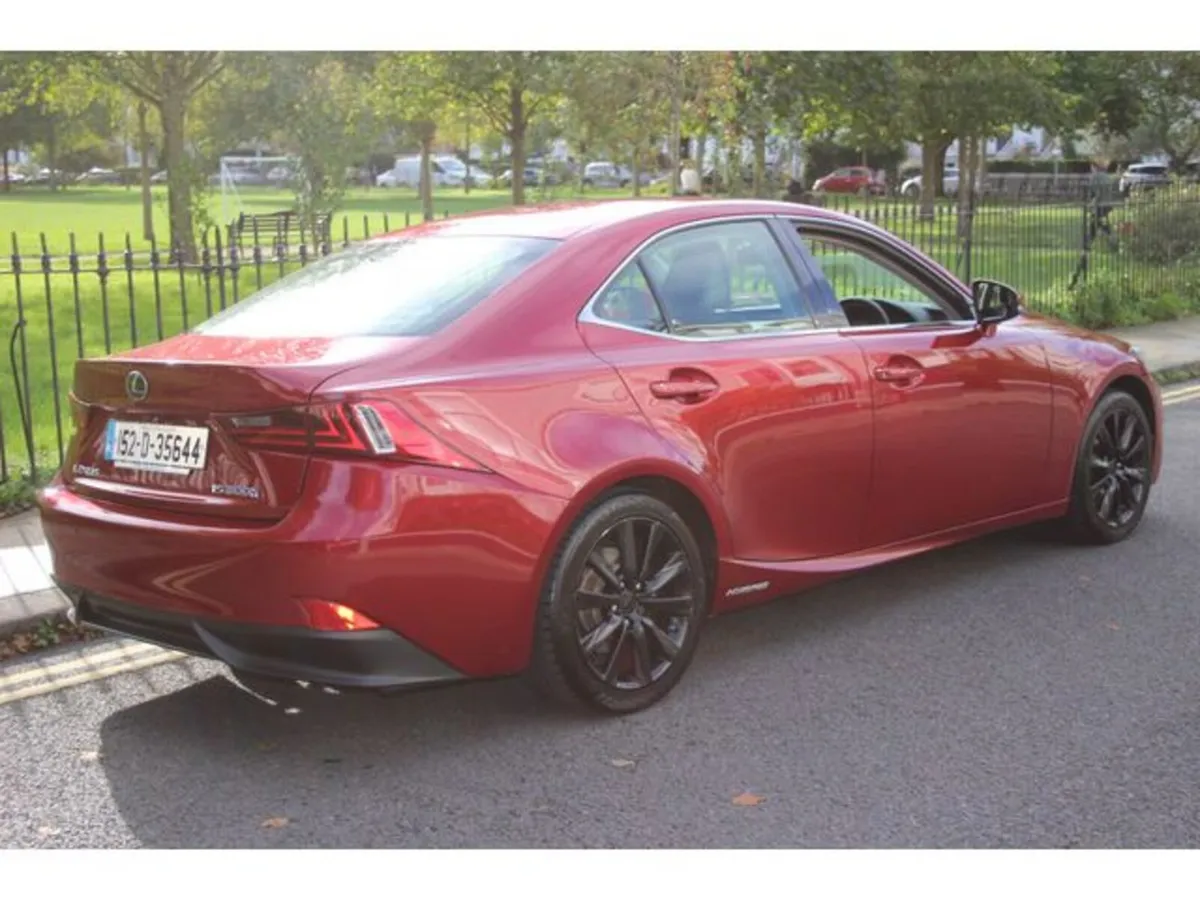 Lexus IS Saloon, Petrol Hybrid, 2015, Red