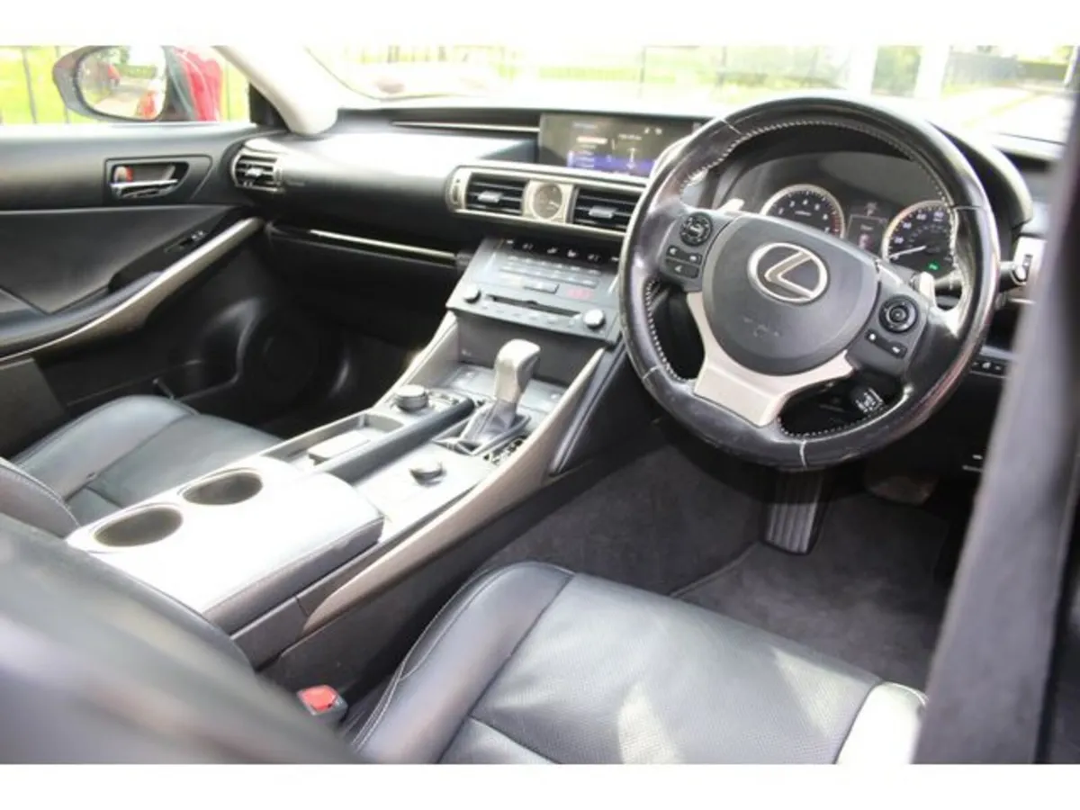 Lexus IS Saloon, Petrol Hybrid, 2015, Red